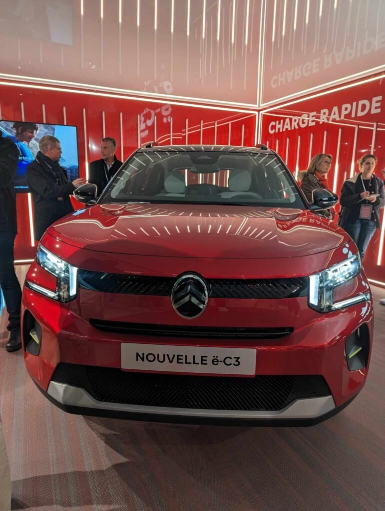 Citroën’s New 100% Electric City Car Gets a Pop-Up Boutique in Paris