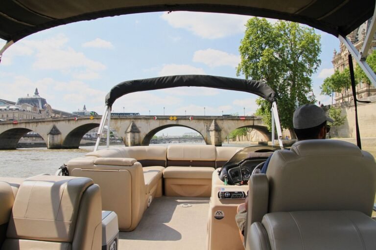 A New Shuttle Service on the Seine: Taxi Seine Paris