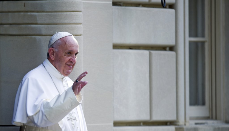 The Fashion World Mourns the Death of Pope Francis